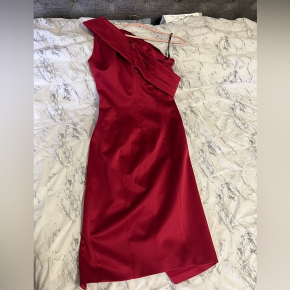 PLEATED ONE-SHOULDER SATIN DRESS - Picture 6 of 6